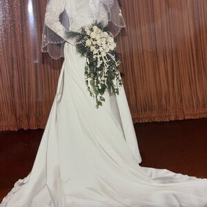 Vintage White Wedding Dress with Lace Details